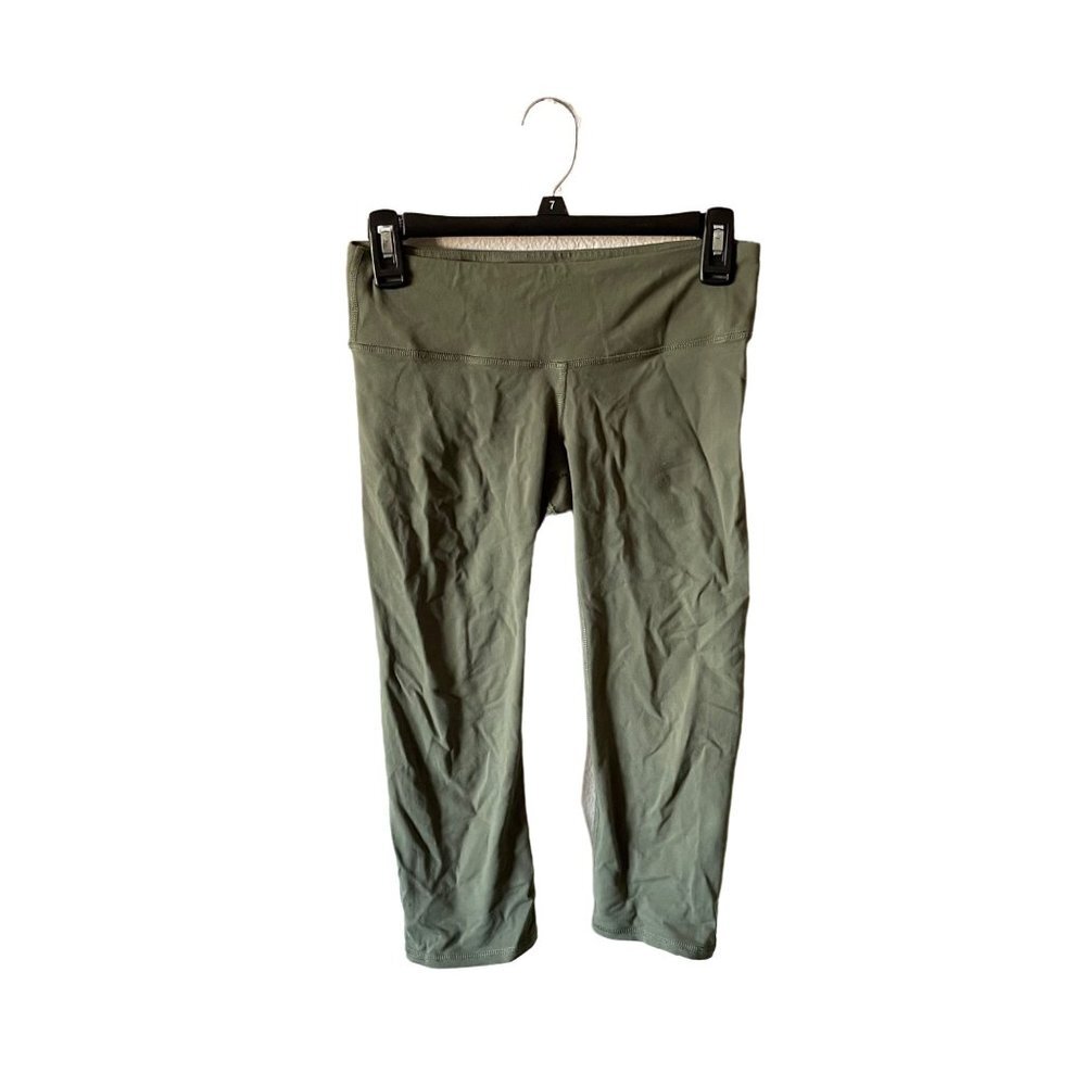ALO Yoga Green Yoga High Waisted Capri Leggings